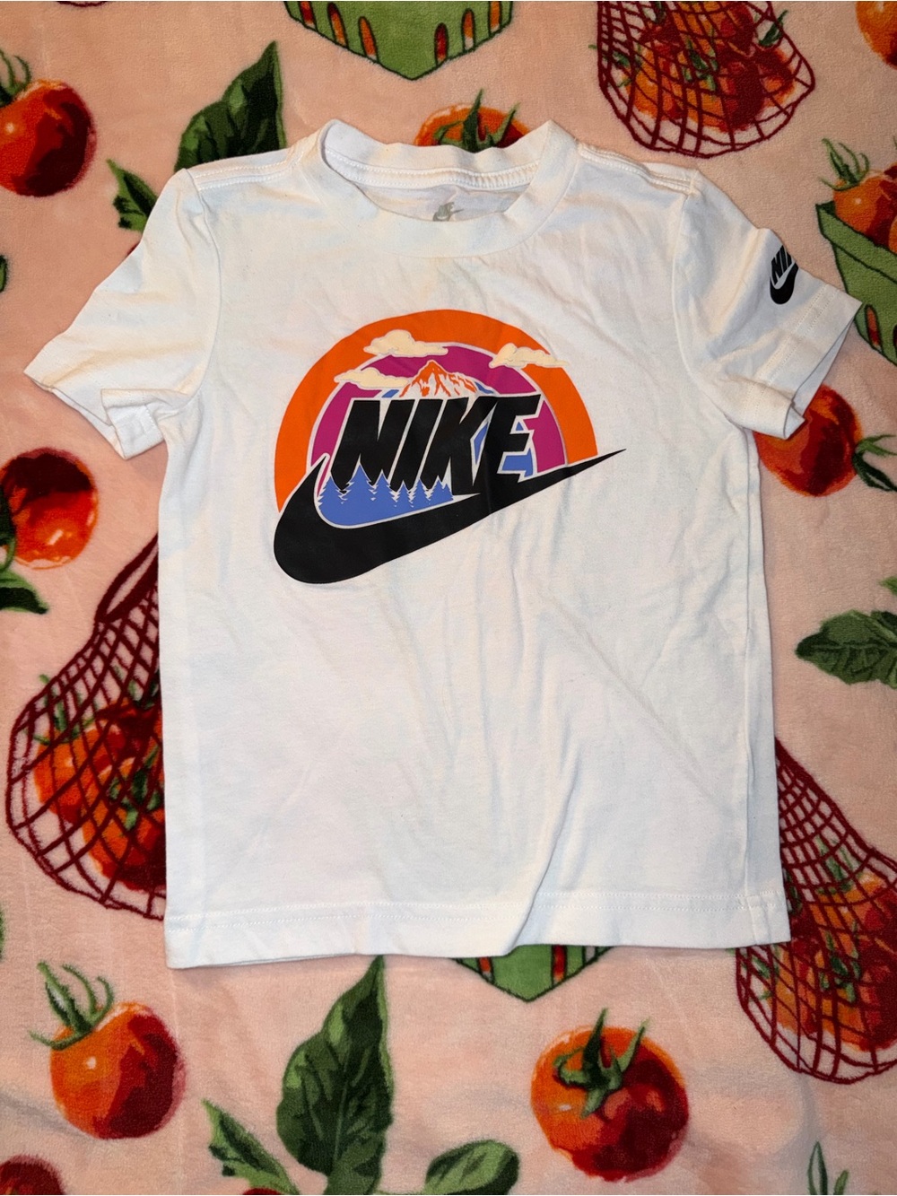 Nike Wilderness Futura Tee Toddler 4 4T Unisex White Kids T-Shirt